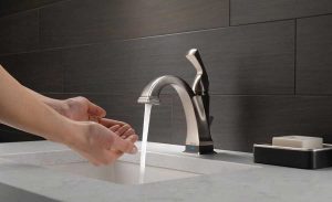 Pros And Cons Of Touchless Kitchen Faucets – Are They Worth It